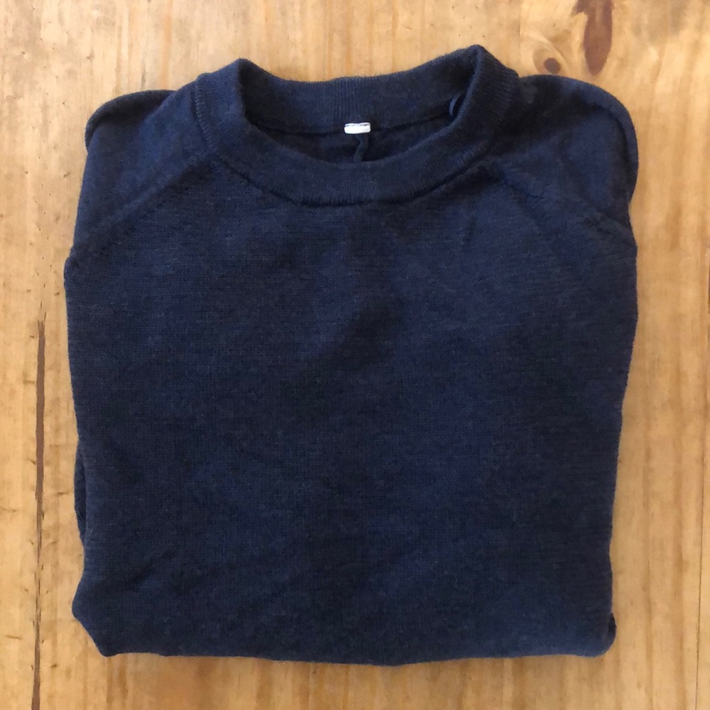 Athletic sweater